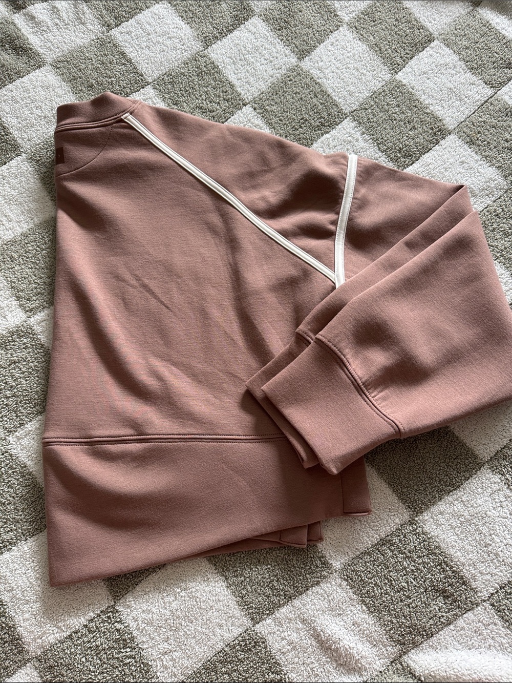 YPB Brown Crewneck Cropped Sweatshirt with White Piping - Picture 4 of 4